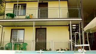 Гостевой дом Гостевые домики Горячий Ключ Бюджетный двухместный номер с 2 отдельными кроватями-1